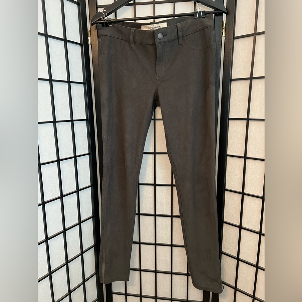Abercrombie & Fitch Skinny faux leather jeans NWOT